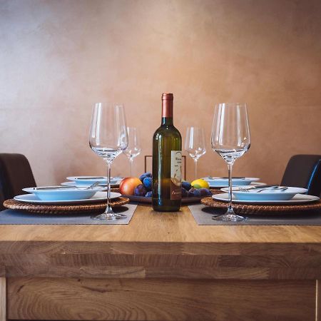 Casa Mariela Apartment Ловран Екстериор снимка